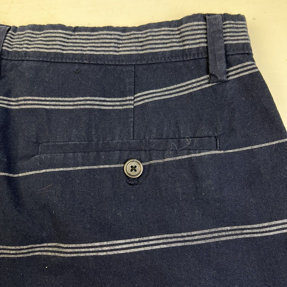 Banana Republic Emerson Short Men's 33 Black Stripe Preppy Bermuda Travel - Picture 6 of 7